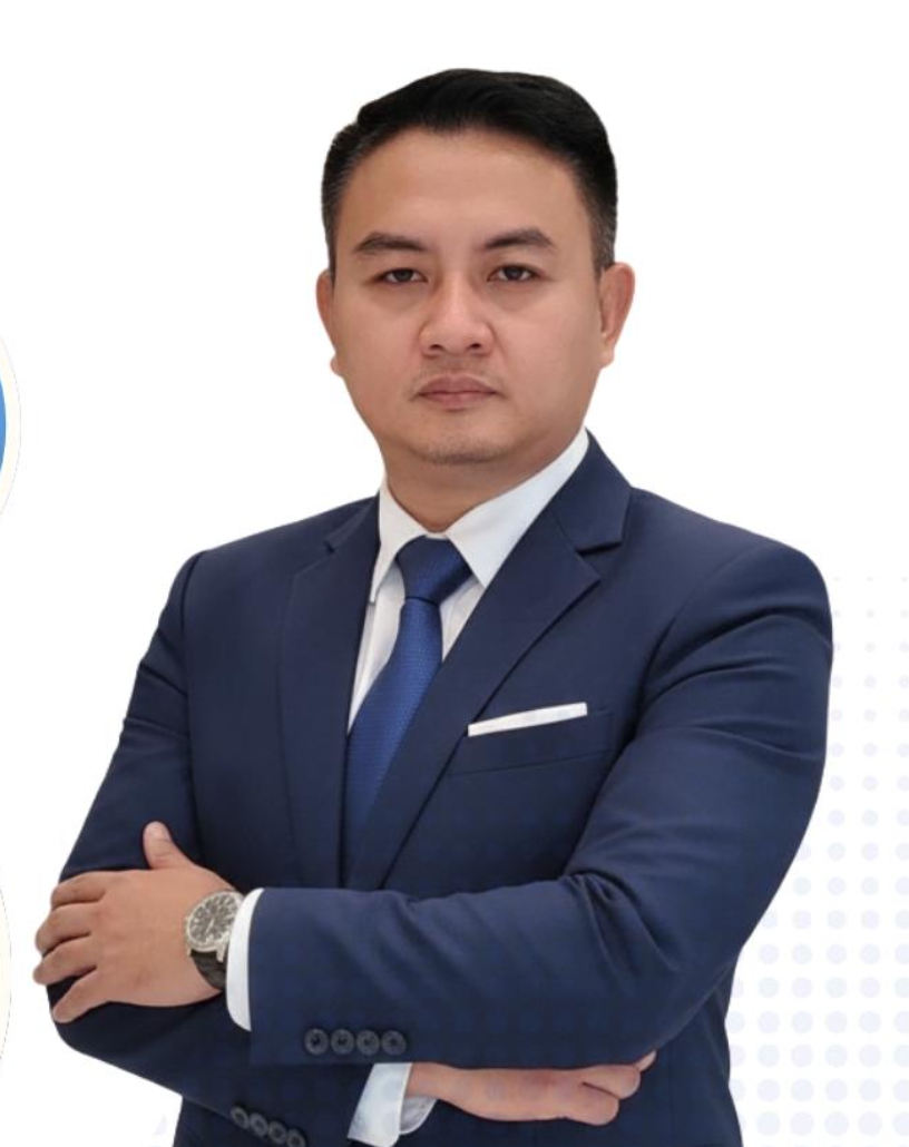 นายเปี่ยมศักดิ์ เดชขันธ์